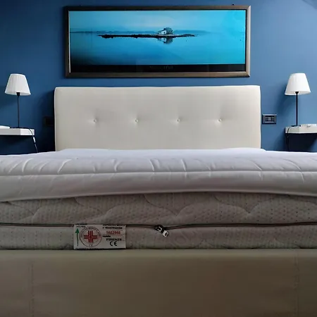 Lägenhet Mansarda Dasy