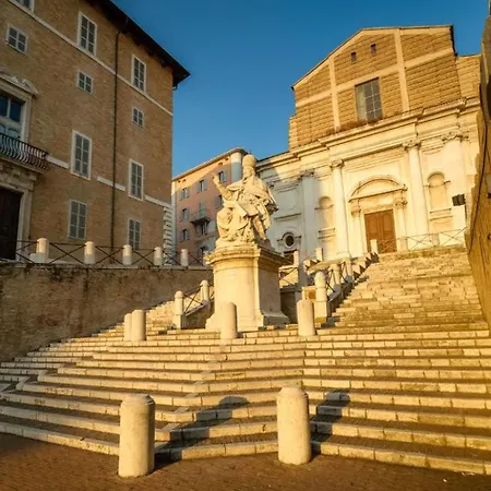 Mansarda Dasy Apartment *